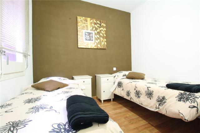 Good-Apartments Барселона Екстериор снимка